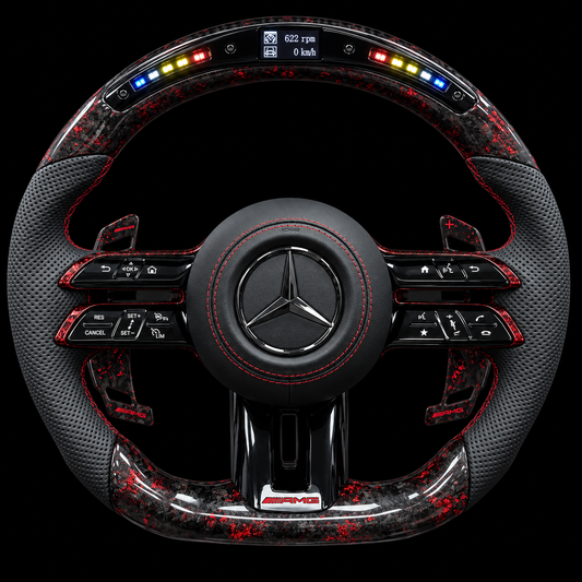Volant Mercedes AMG en carbone forgé rouge avec LED intégrées allumées — vue de face
